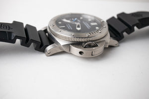 Panerai Luminor Submersible PAM682