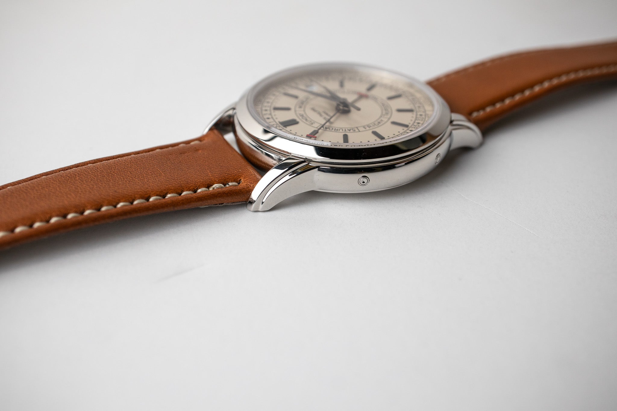 Patek Philippe Calatrava Weekly Calendar 5212A