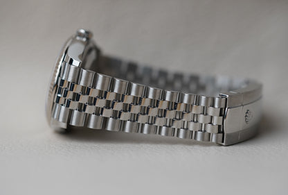 Rolex Datejust 126234 Silver Diamond 6/9 Dial