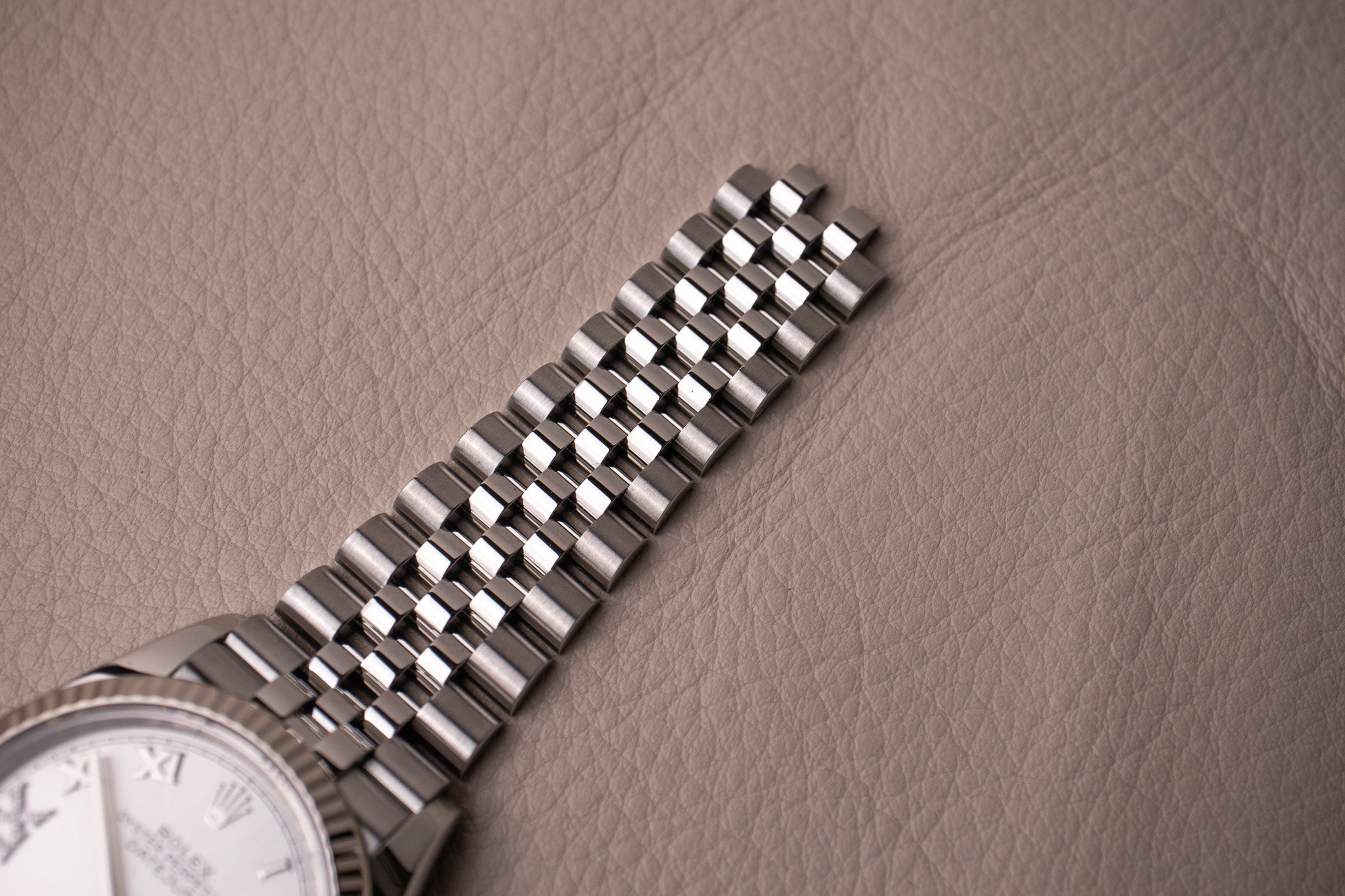 Rolex Datejust 126234 Silver Diamond 6/9 Dial