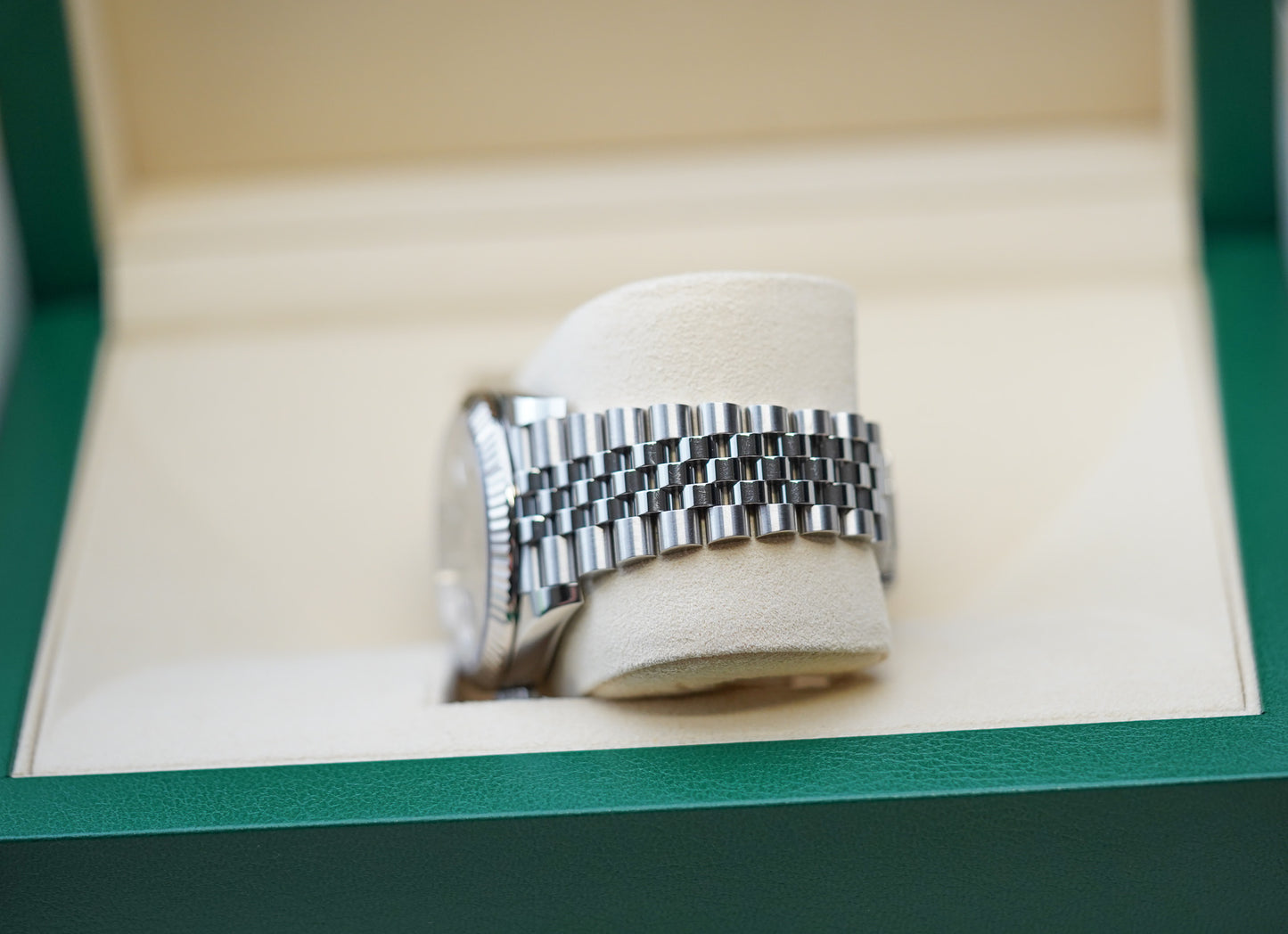 Rolex Datejust 126334 41mm Rhodium Dial