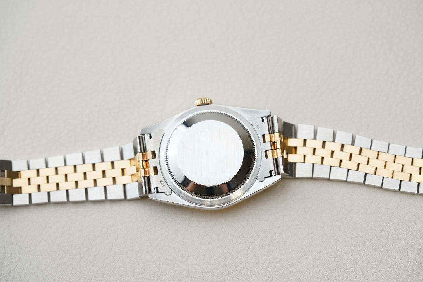Rolex Datejust 16233 Champagne Dial 36mm