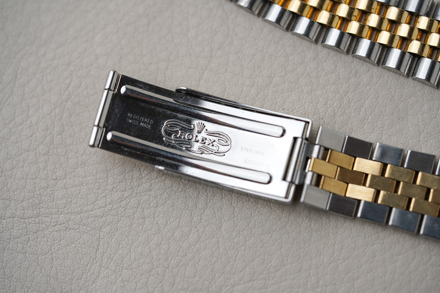 Rolex Datejust 16233 Champagne Dial