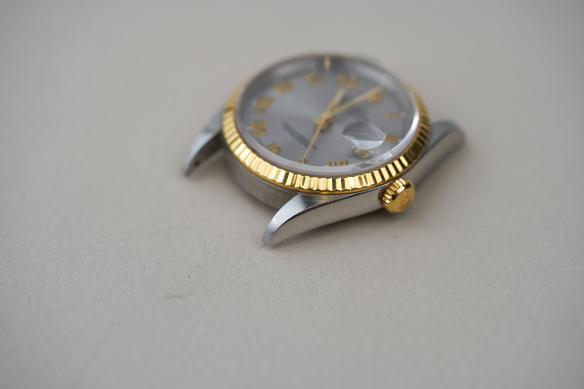 Rolex Datejust 16233 Gray Roman Dial