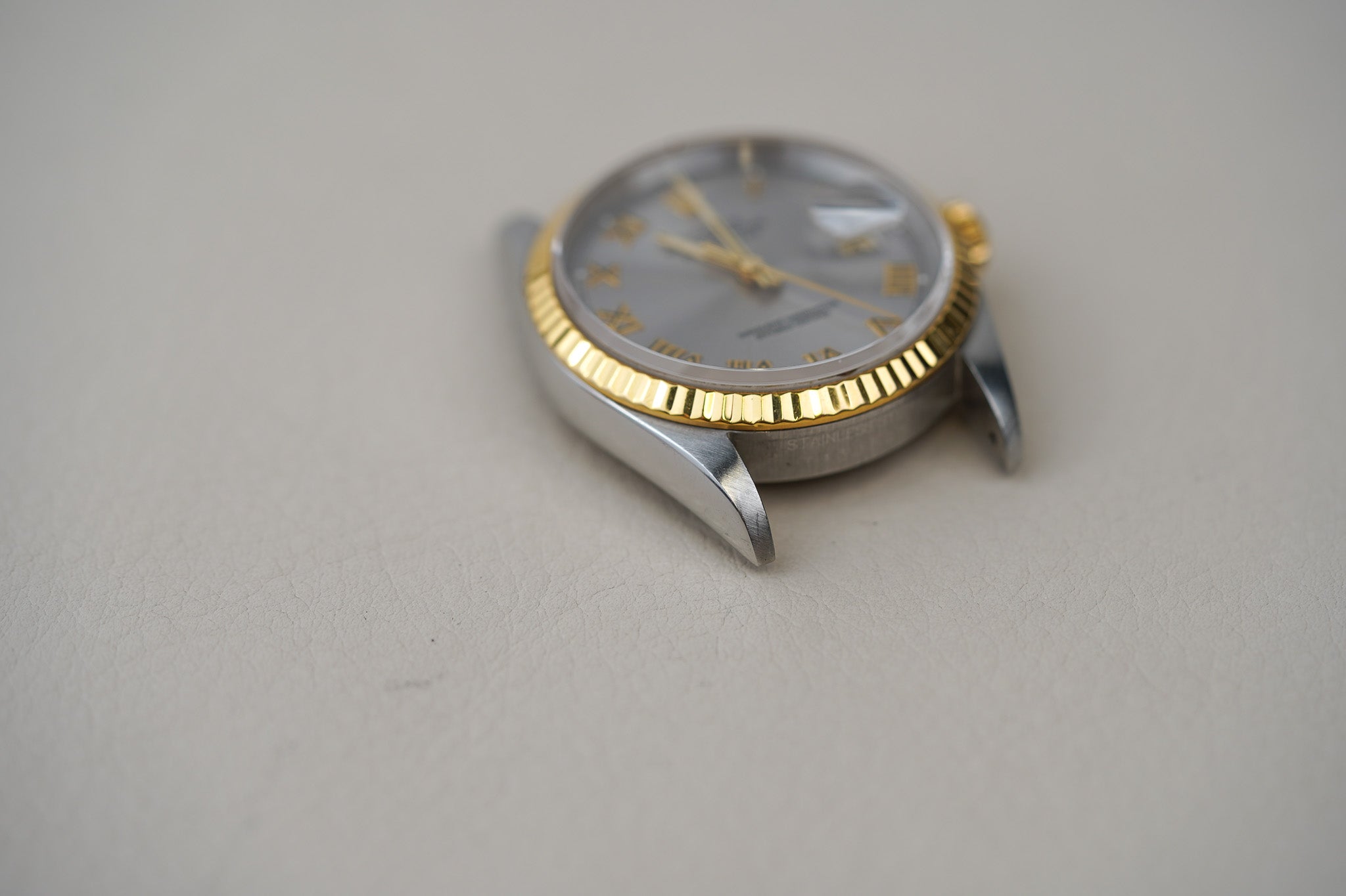 Rolex Datejust 16233 Gray Roman Dial