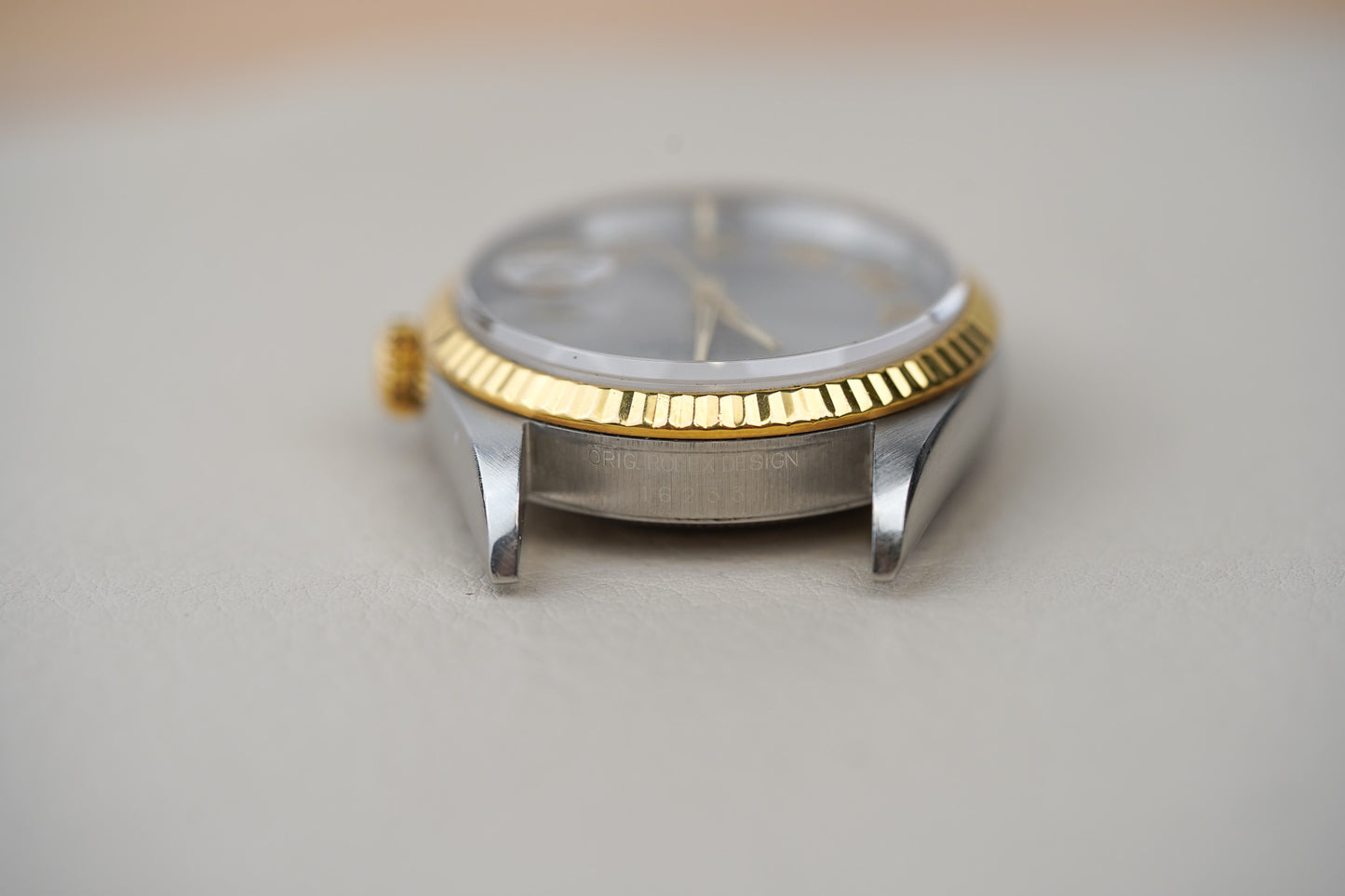 Rolex Datejust 16233 Gray Roman Dial