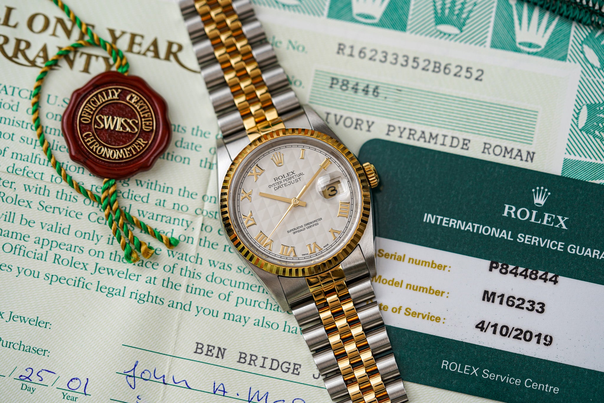 Rolex Datejust 16233 Pyramid Ivory Dial