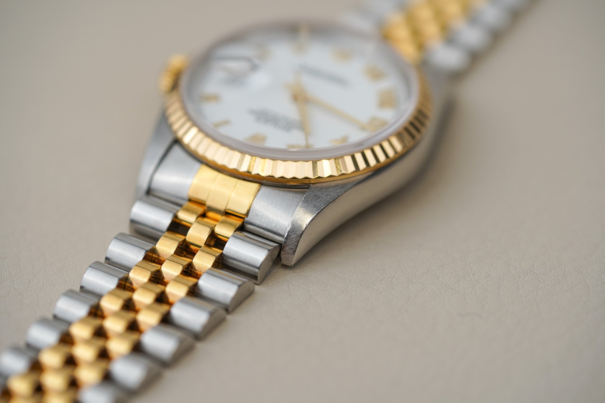 Rolex Datejust 16233 White Roman Dial