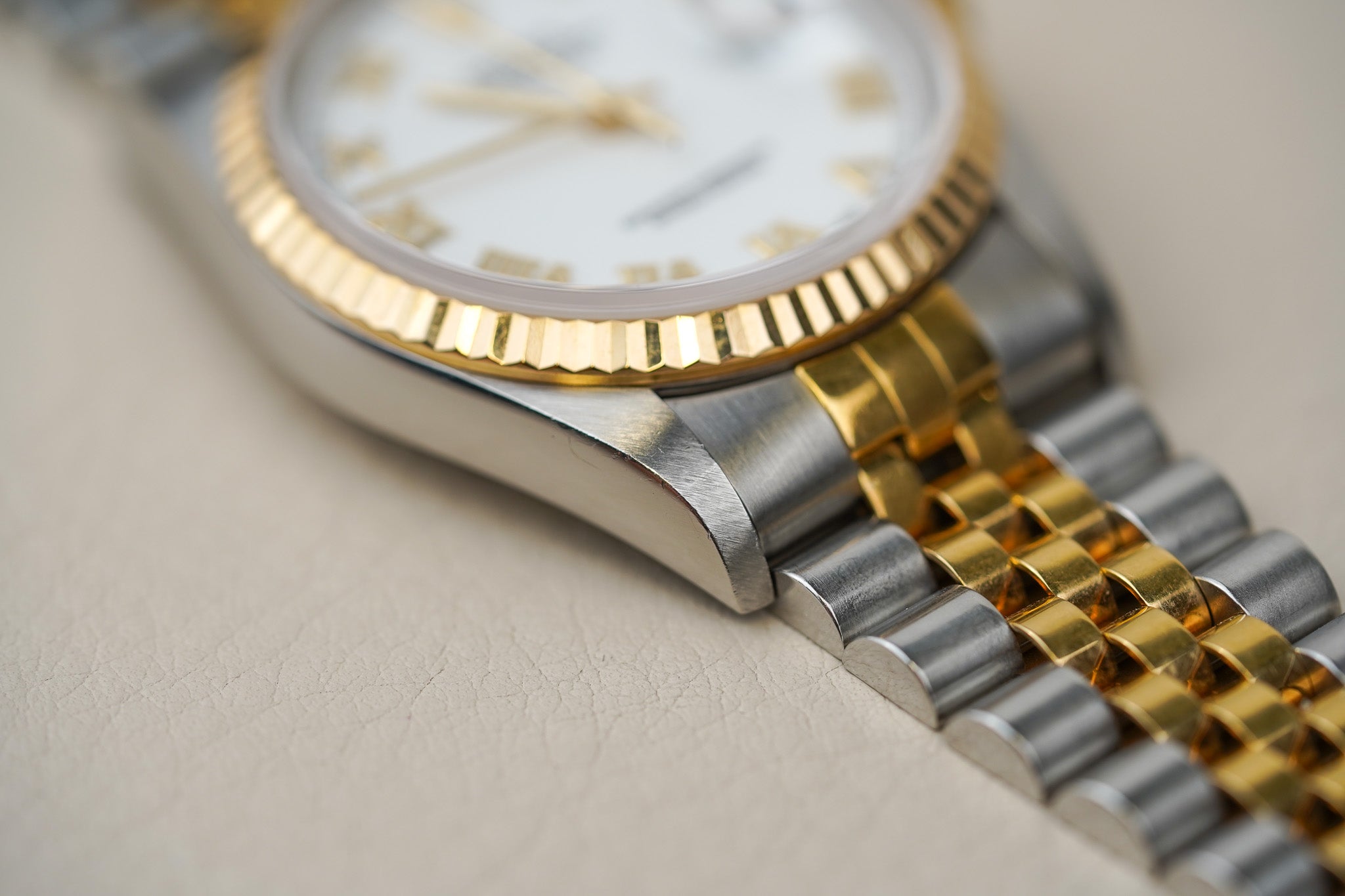 Rolex Datejust 16233 White Roman Dial