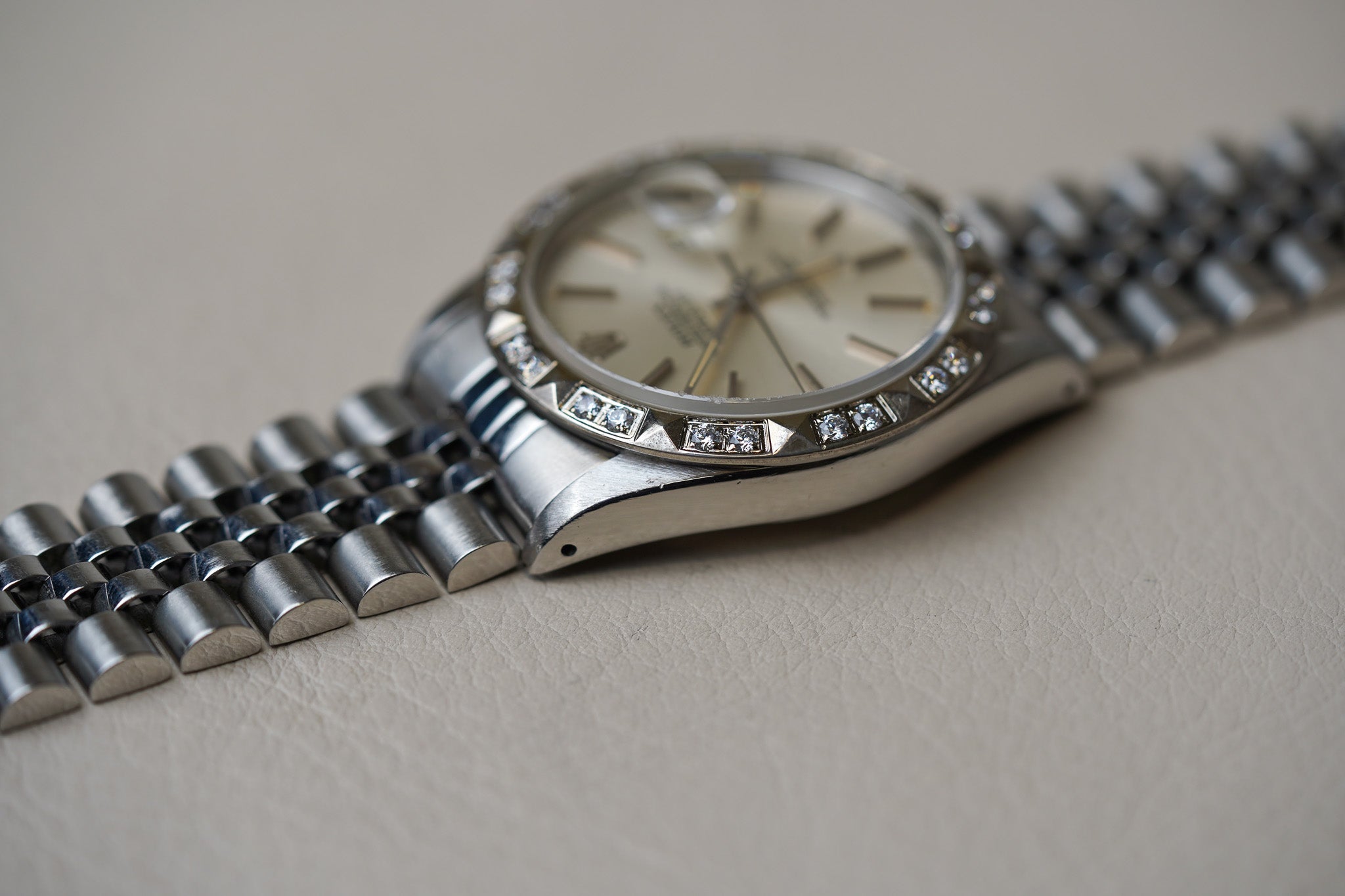 Rolex Datejust 16234 Pyramid Diamond Bezel