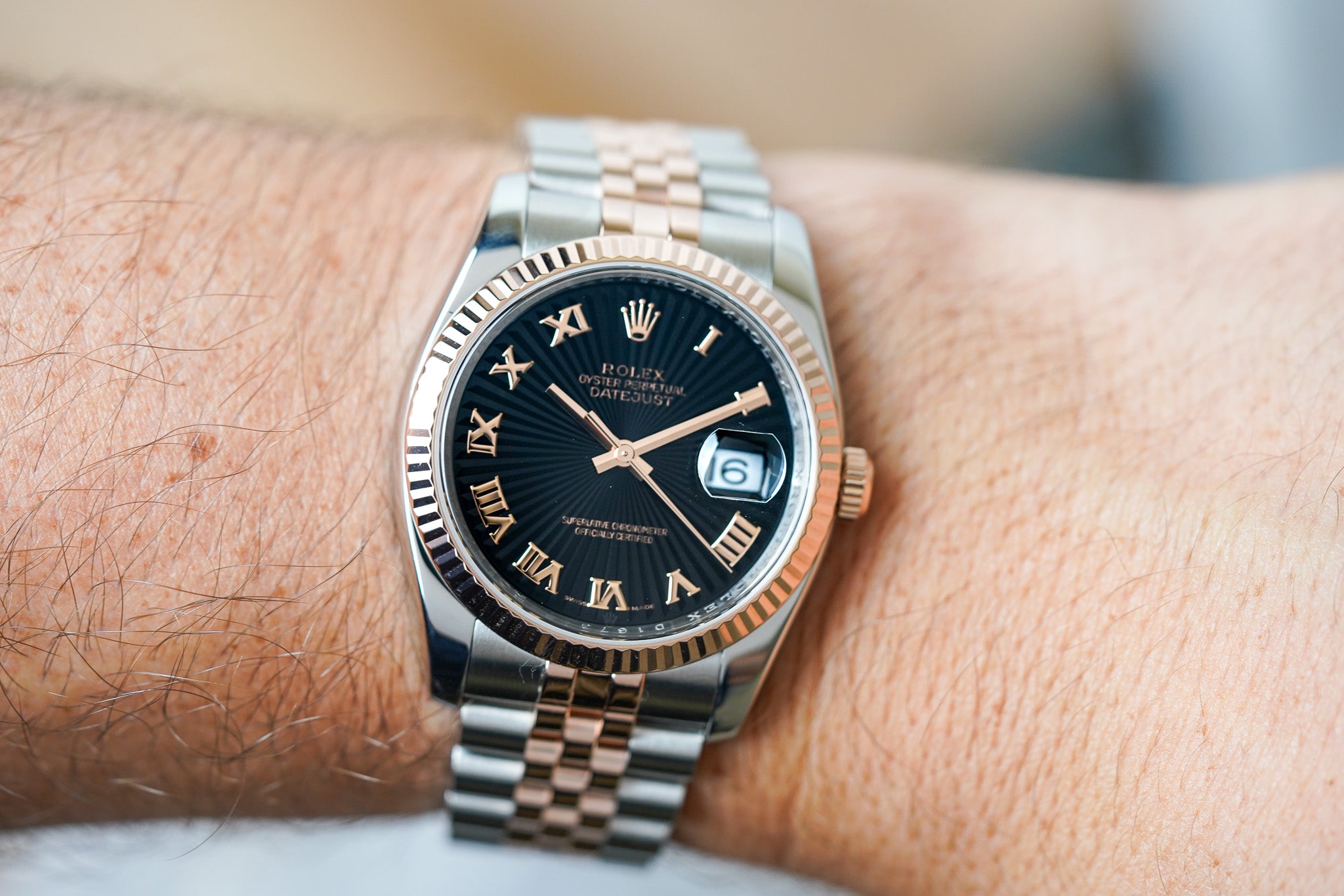 Rolex Datejust 36 Black Sunbeam Roman Dial Rose Two Tone 116231