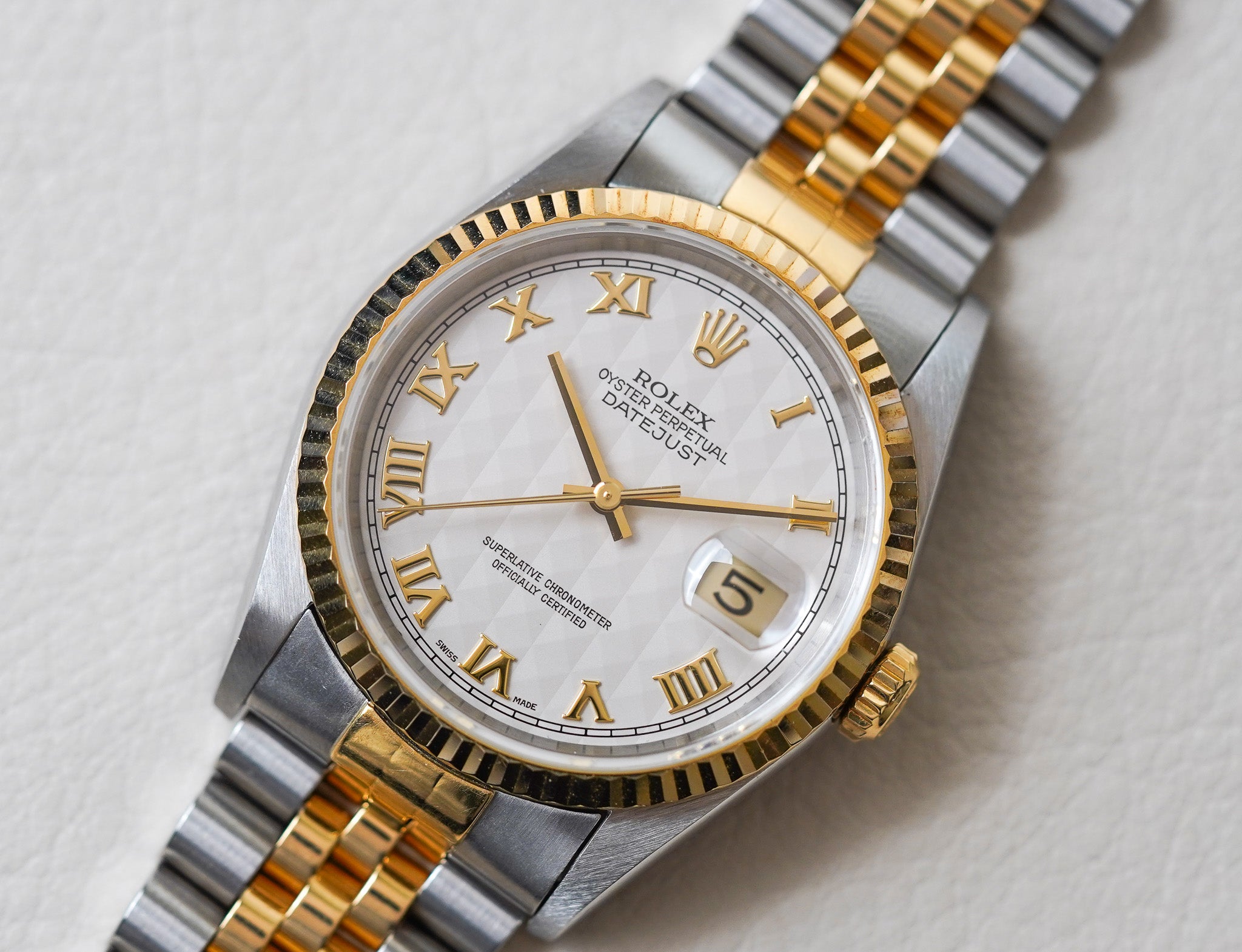 Rolex Datejust Pyramid Roman Dial 16233