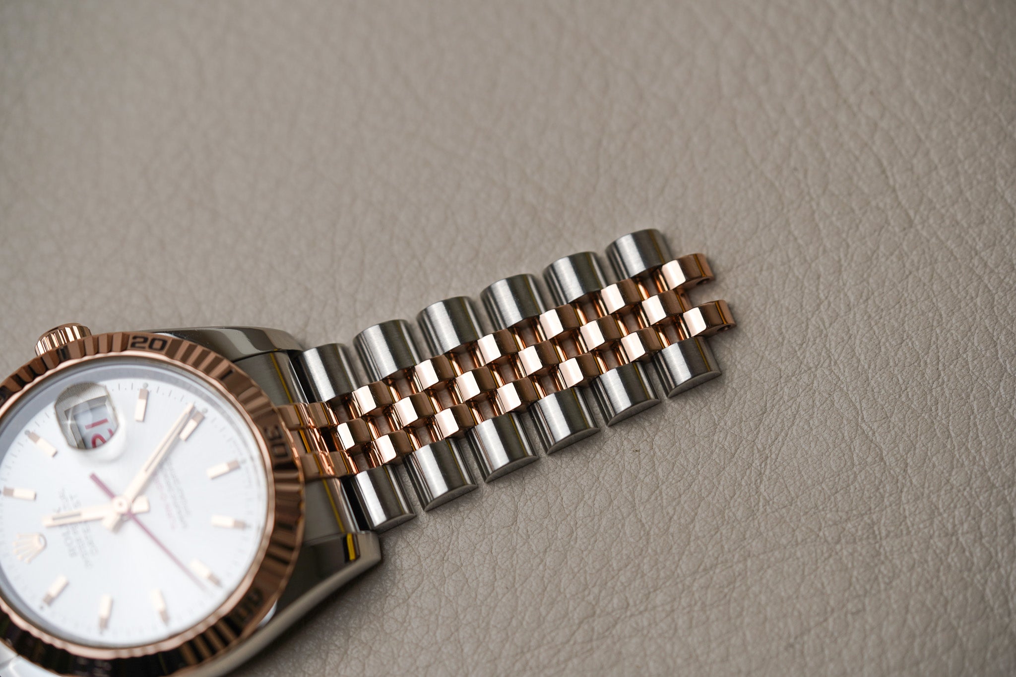 Rolex Datejust Turn-O-Graph 116261 Rose Gold Two Tone Jubilee