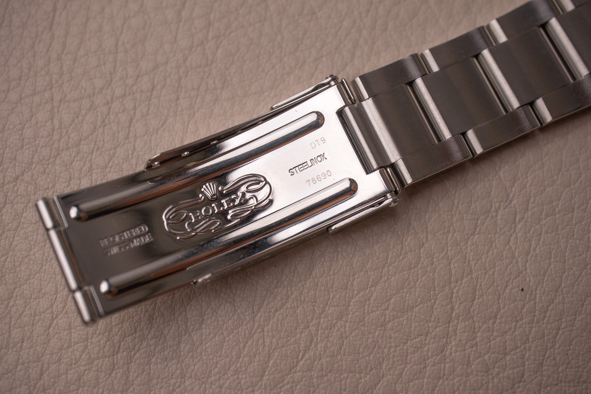 Rolex Explorer I 114270