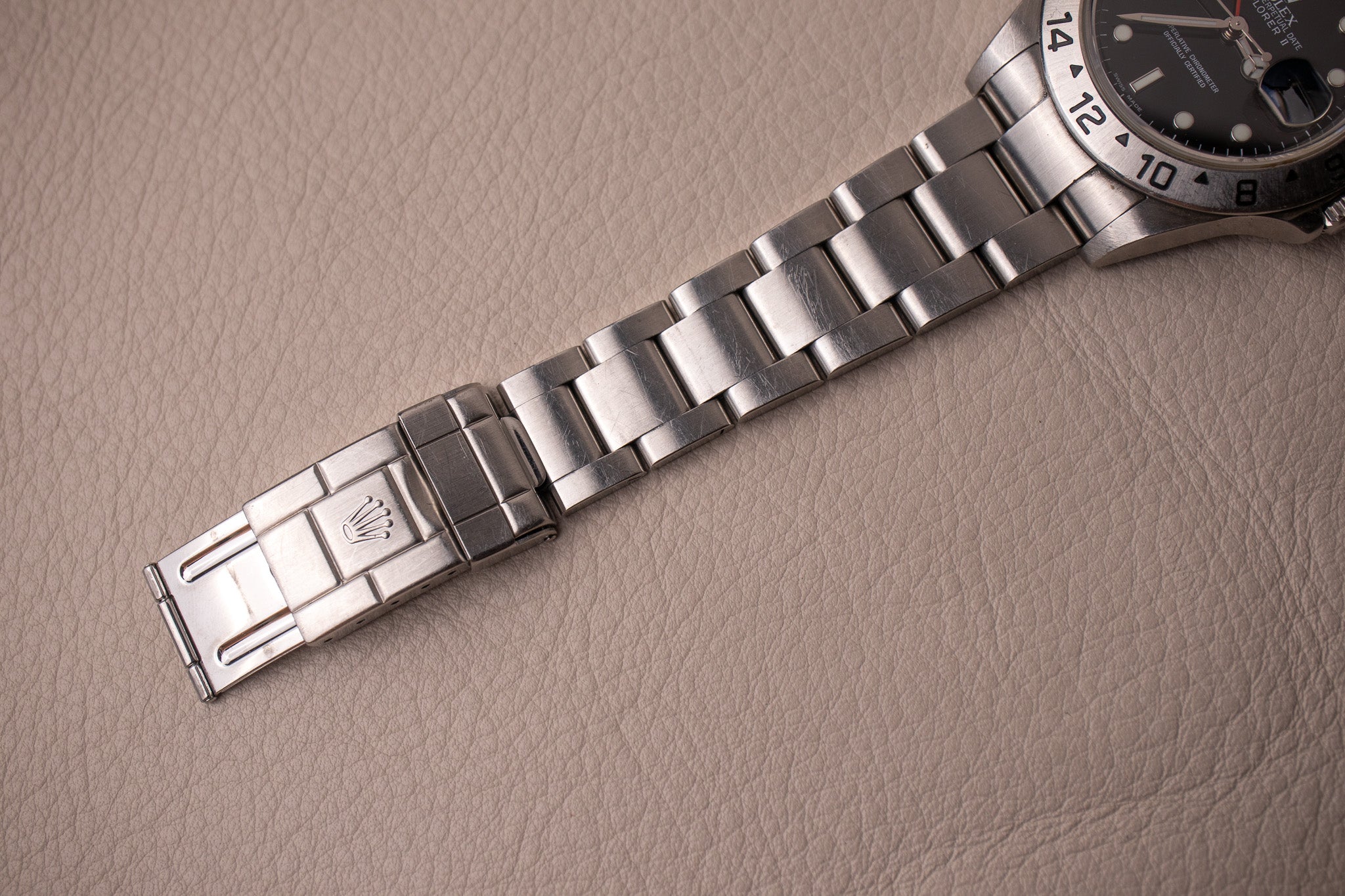 Rolex Explorer II 16570 Black 'Engraved Rehaut' – Belmont Watches