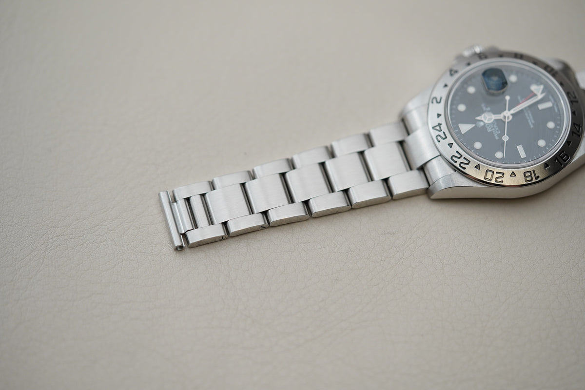 Rolex Explorer II 16570 Black 'Engraved Rehaut'