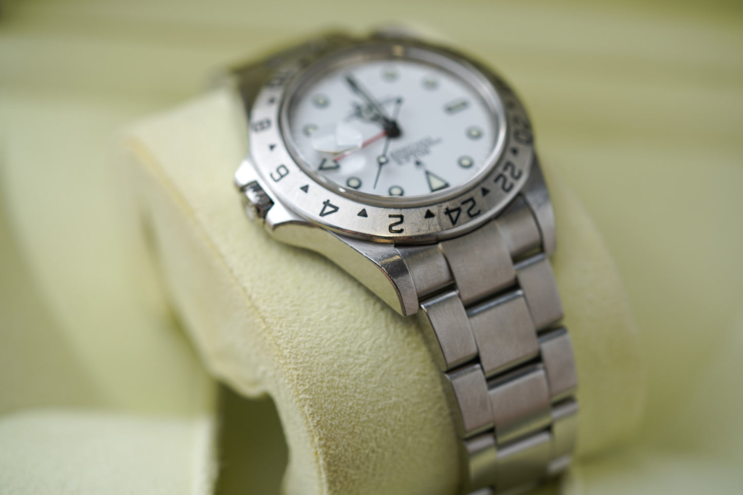 Rolex Explorer II 16570 Polar 'Engraved Rehaut'