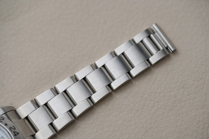 Rolex Explorer II 16570 Polar 'Engraved Rehaut'