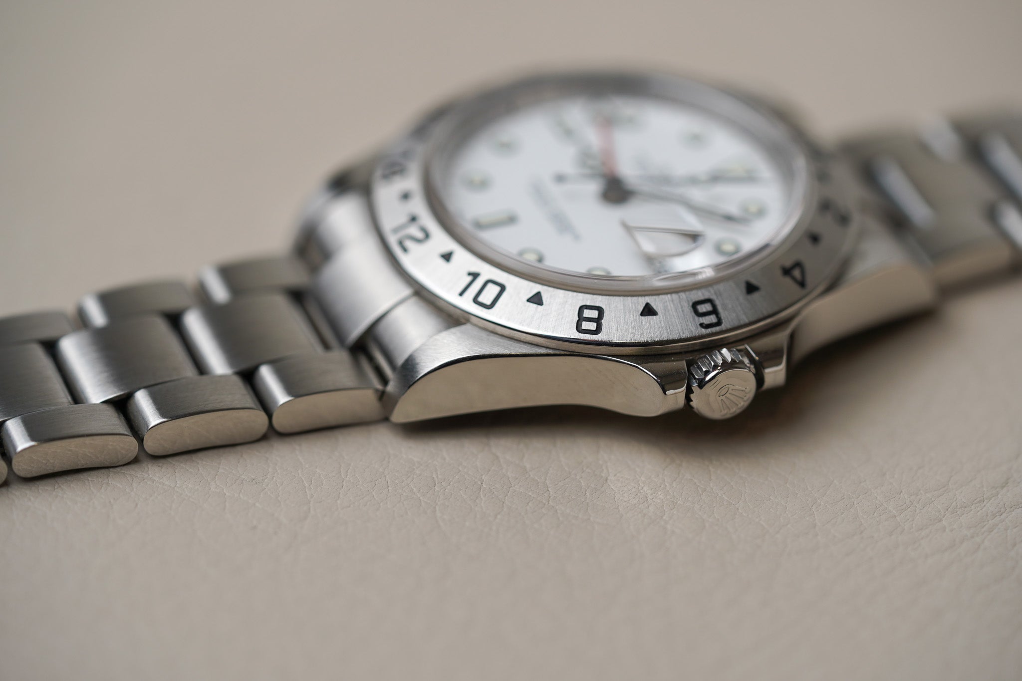 Rolex Explorer II 16570 Polar 'Engraved Rehaut'