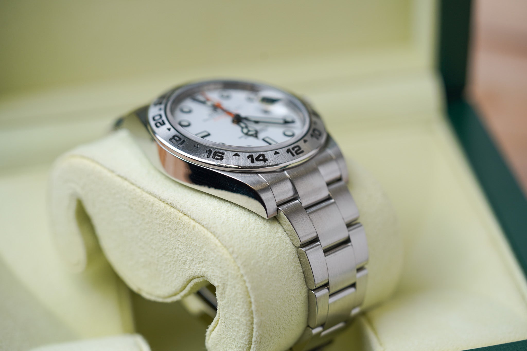 Rolex Explorer II 216570 Polar