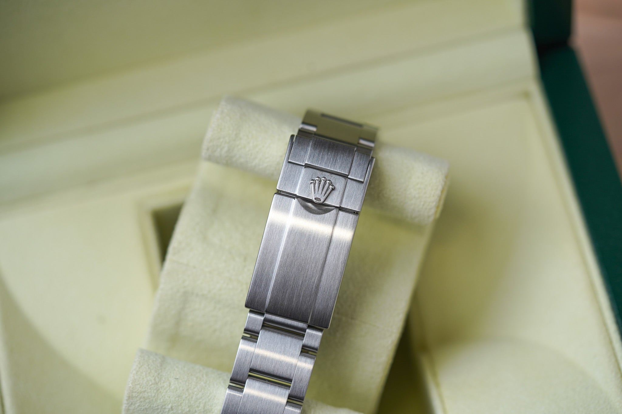 Rolex Explorer II 216570 Polar