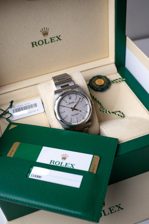 Rolex Oyster Perpetual 39 White 114300