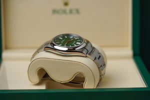 Rolex Oyster Perpetual 41 124300 Green