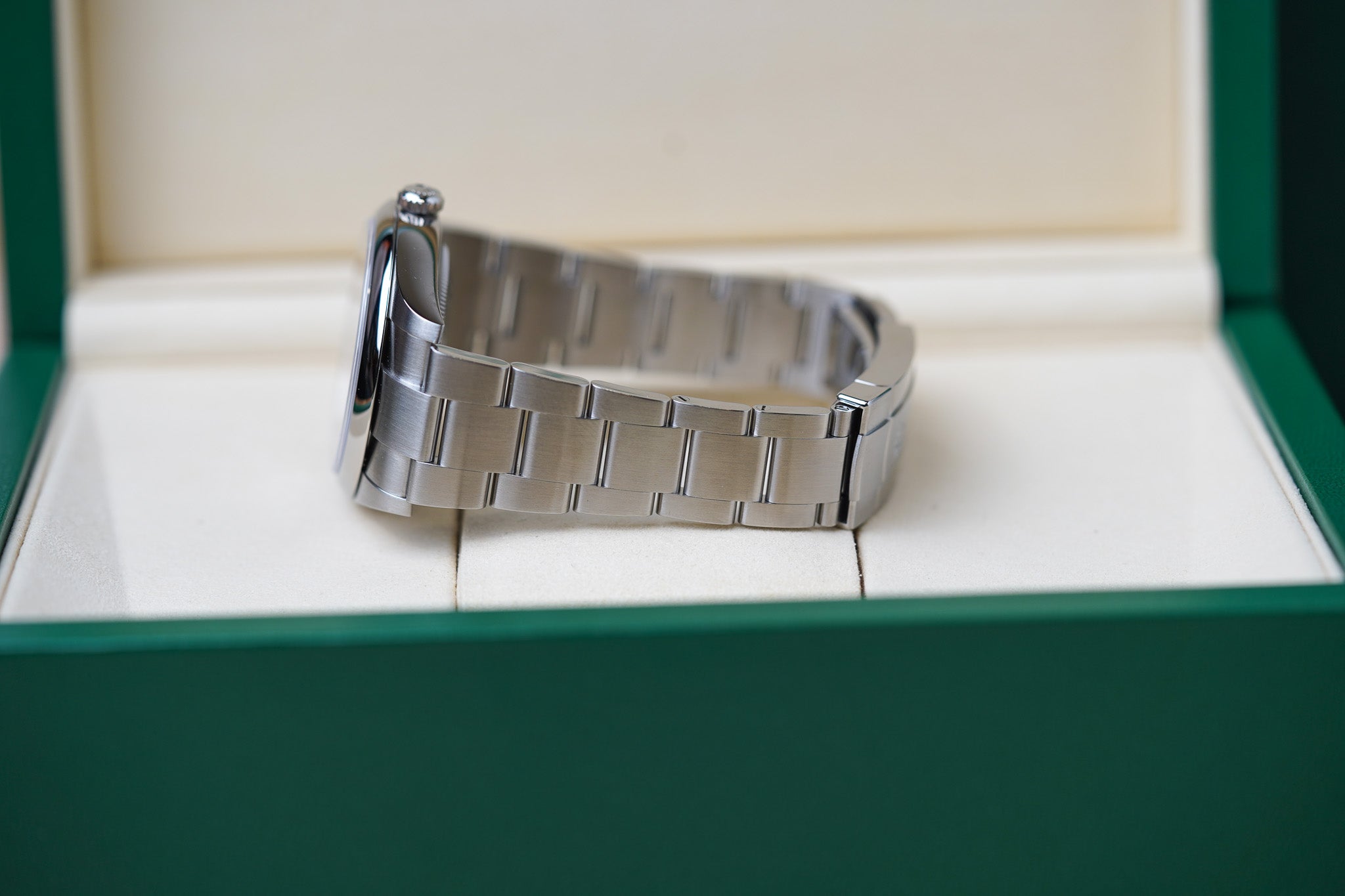 Rolex Oyster Perpetual 41 124300 Green