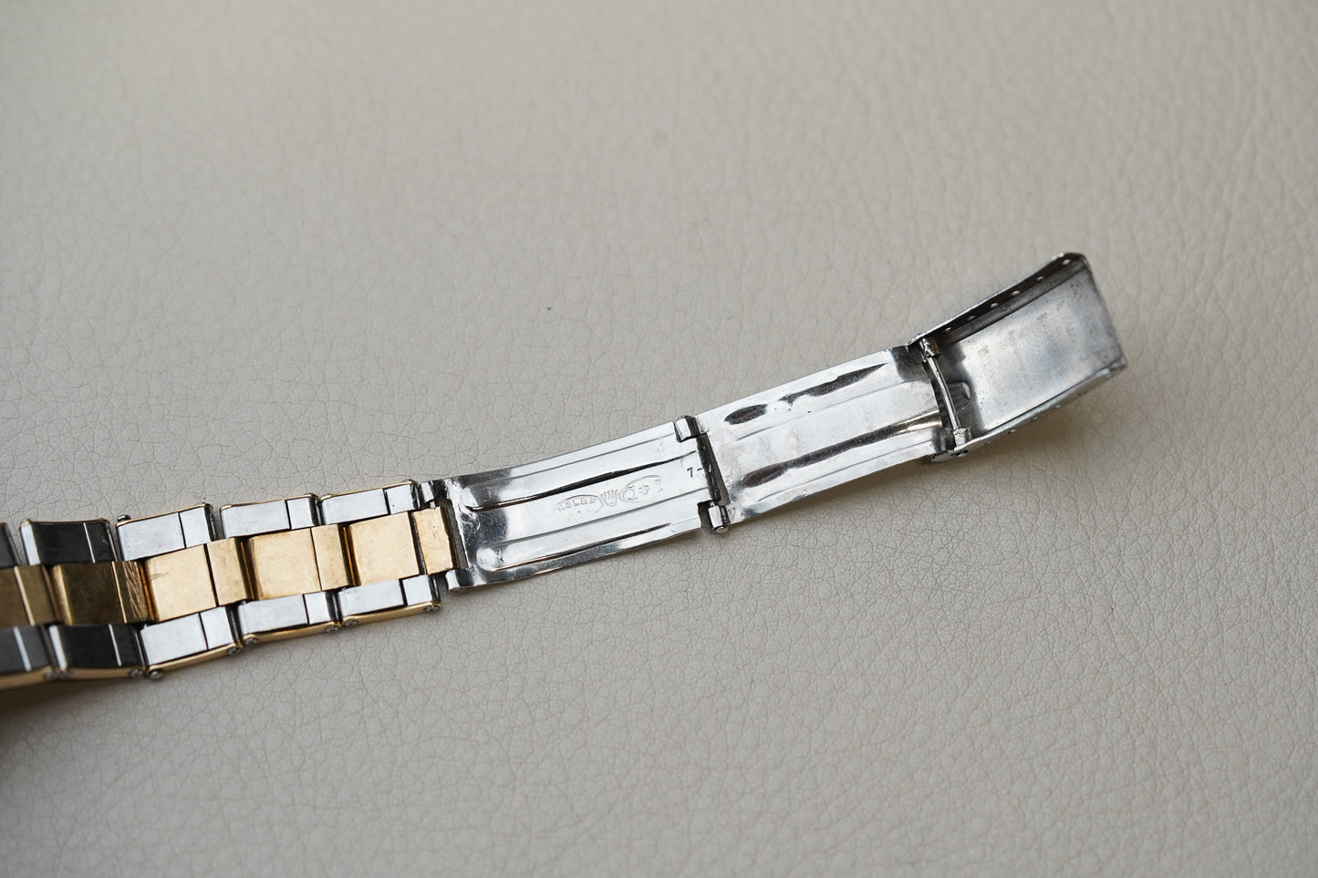 1970 Rolex Oyster Perpetual Date 1505 TT