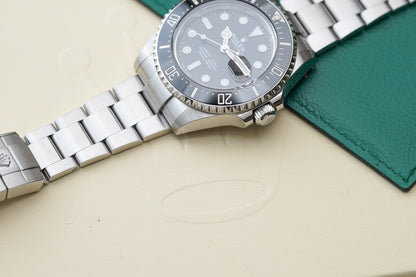 Rolex Sea-Dweller 126600