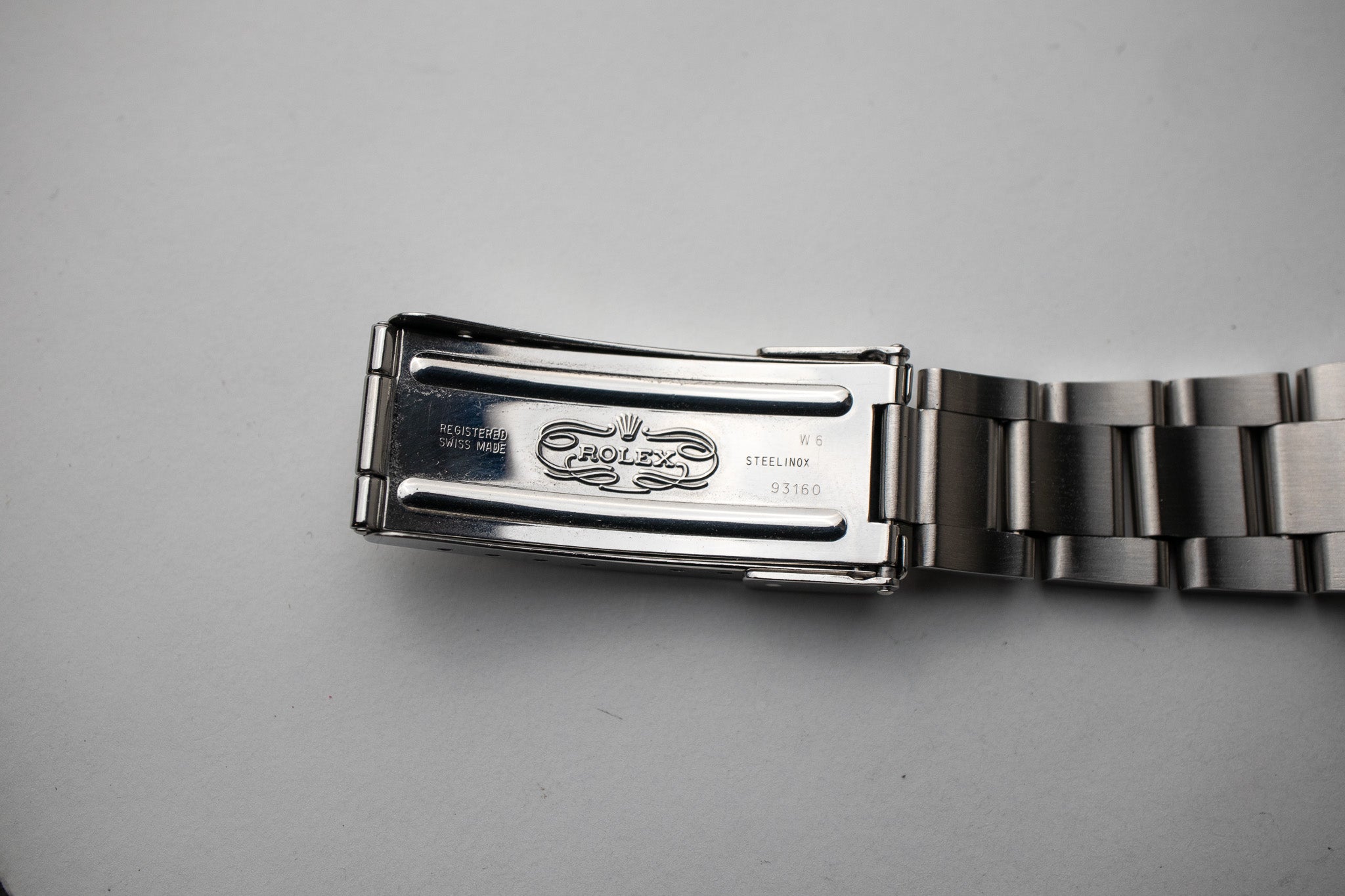 Rolex Sea-Dweller 16600 