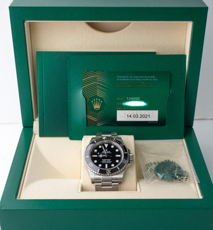 Rolex Submariner 124060 'No Date'