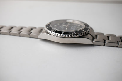 Rolex Submariner 16610 "Engraved"