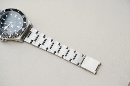 Rolex Submariner 16610T "Engraved"