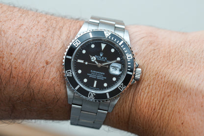 Rolex Submariner 16610T "Engraved"