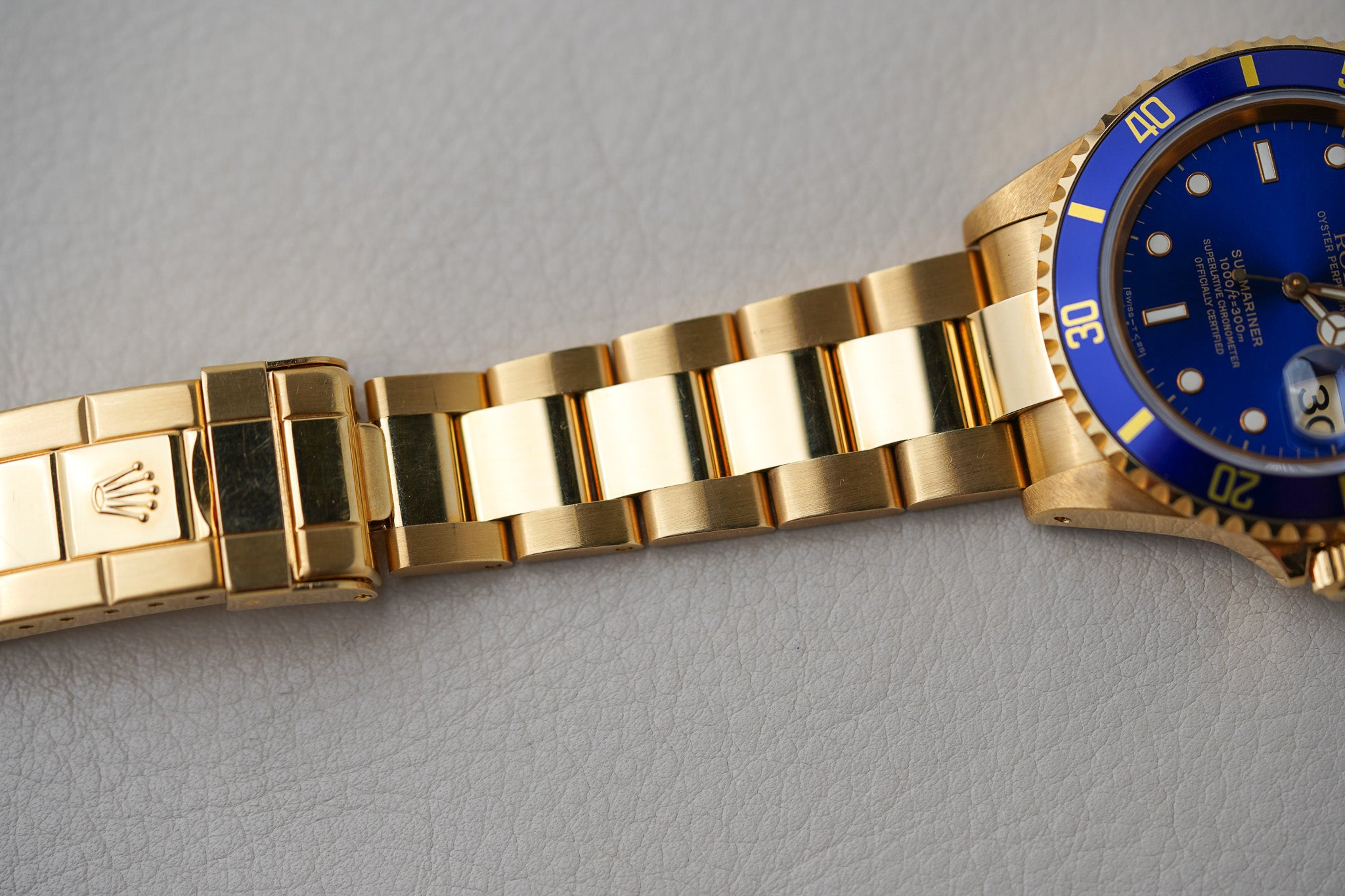 1993 Rolex Submariner 18K Yellow Gold 16618 'Blusey'