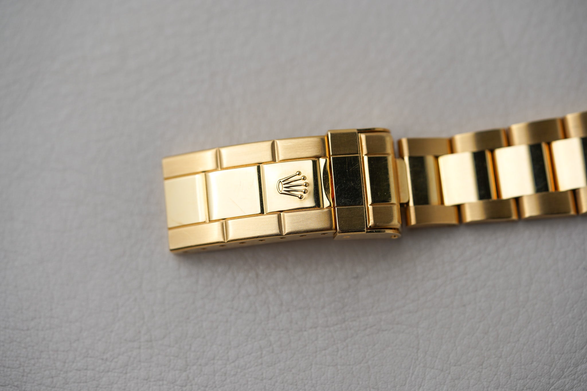 1993 Rolex Submariner 18K Yellow Gold 16618 'Blusey'