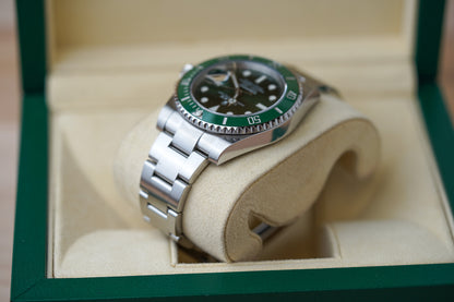 Rolex Submariner ‘Hulk’ 116610LV
