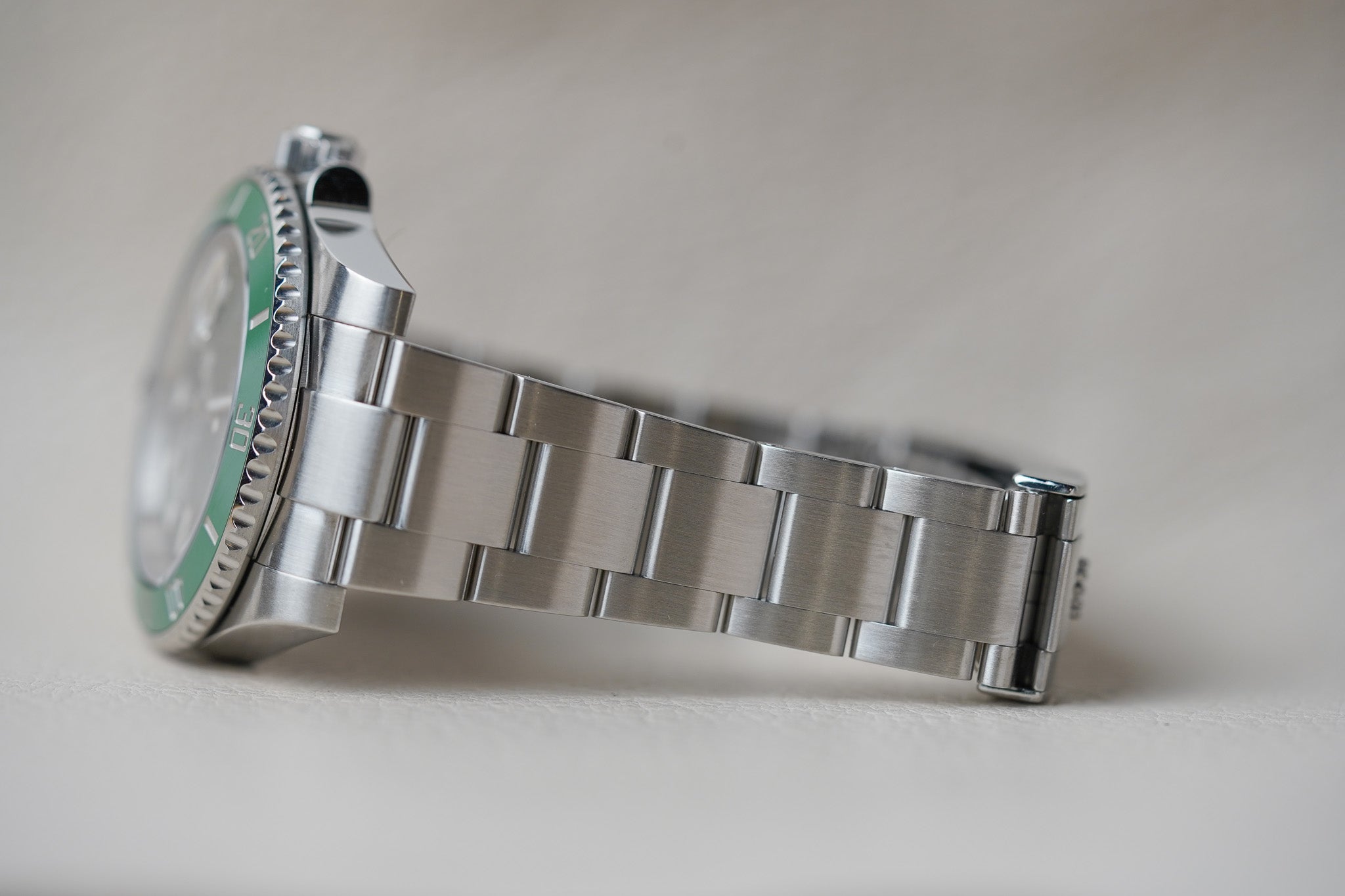 Rolex Submariner ‘Hulk’ 116610LV – Belmont Watches
