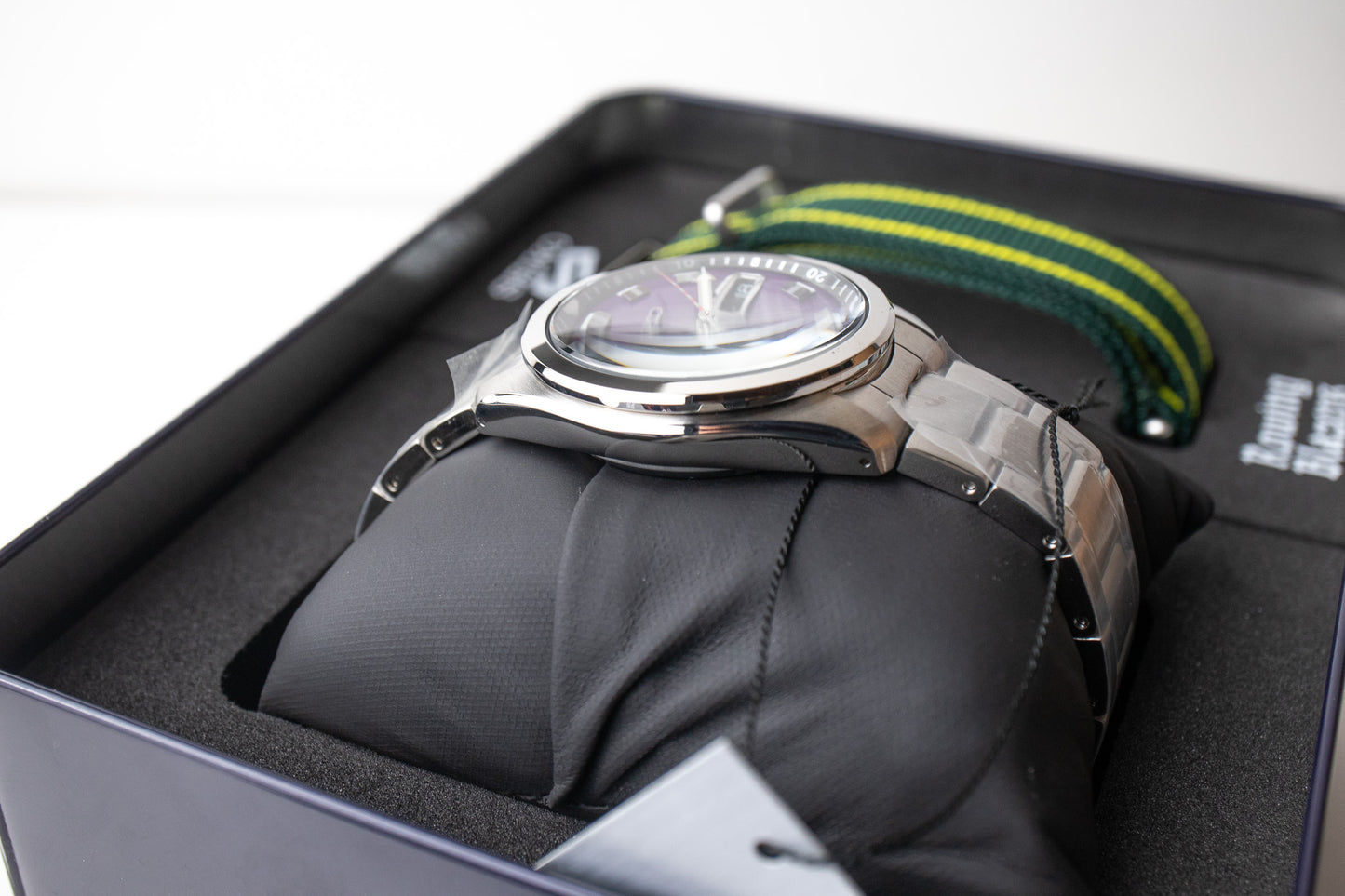 Rowing Blazers X Seiko 5 Purple SRPJ65