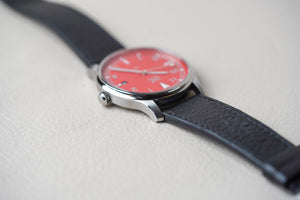 S.U.F Helsinki 180C Red Dial