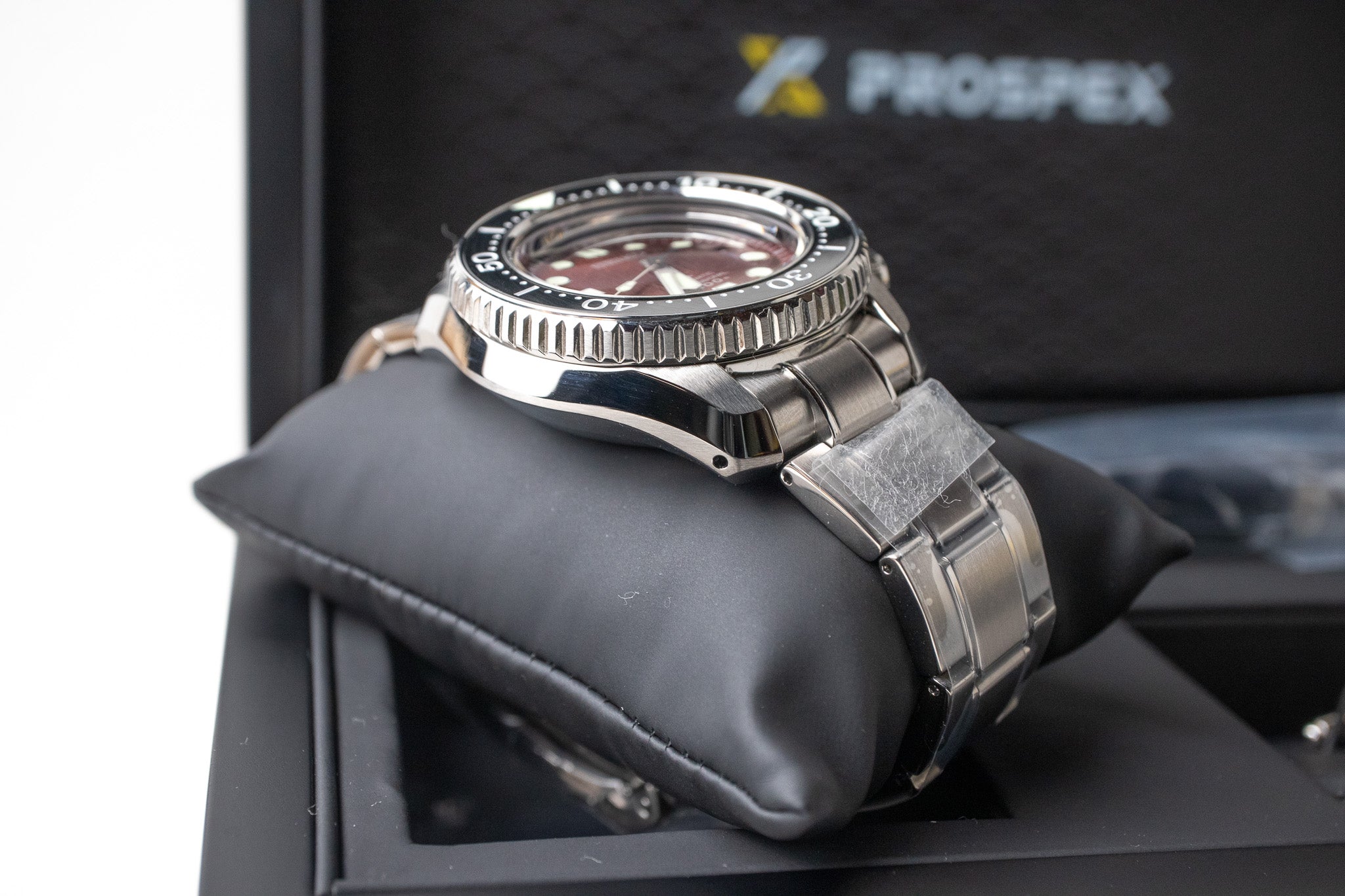 Seiko Prospex SLA059 Maroon Seigaiha U.S. Special Edition