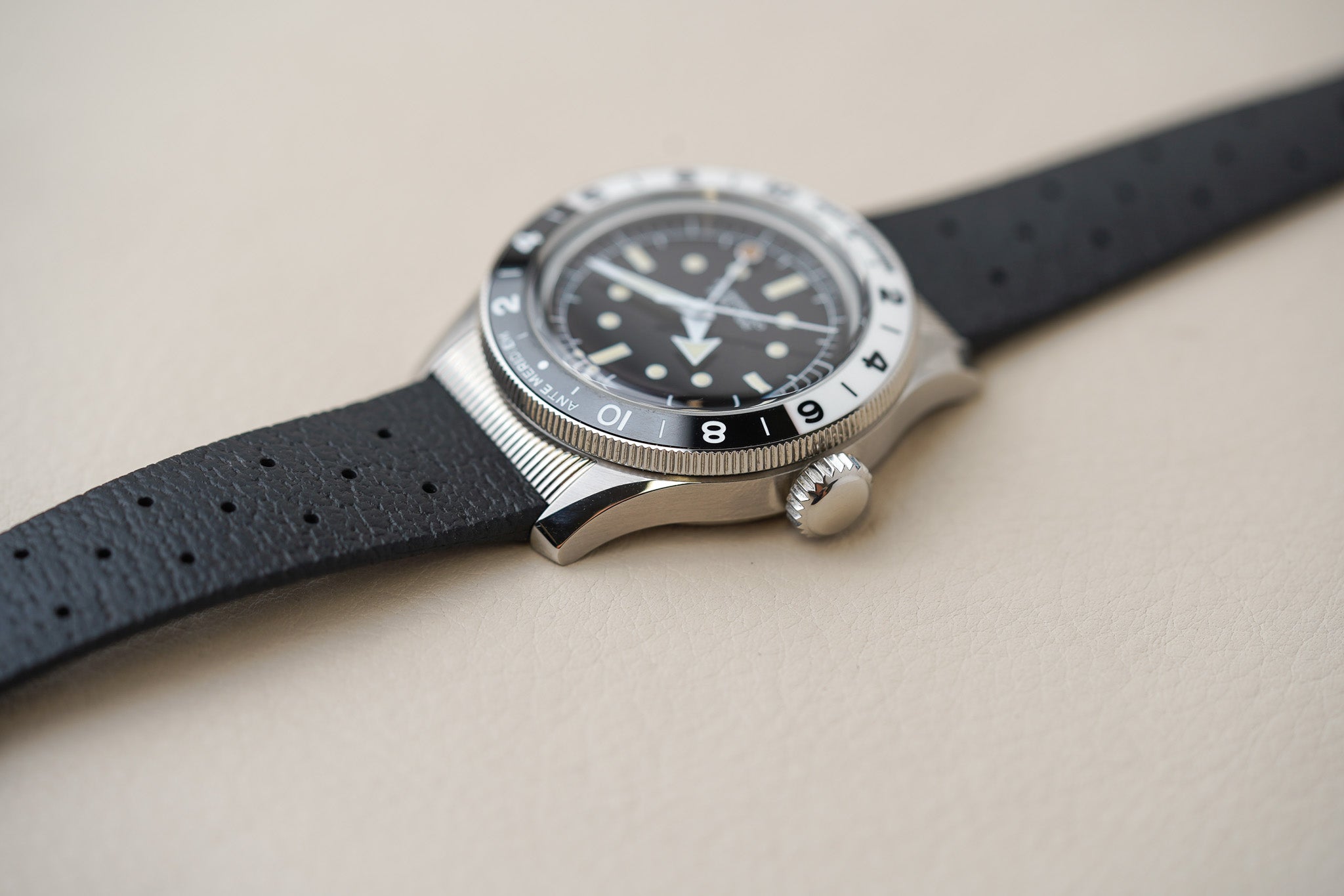 Serica GMT 8315-1 COSC