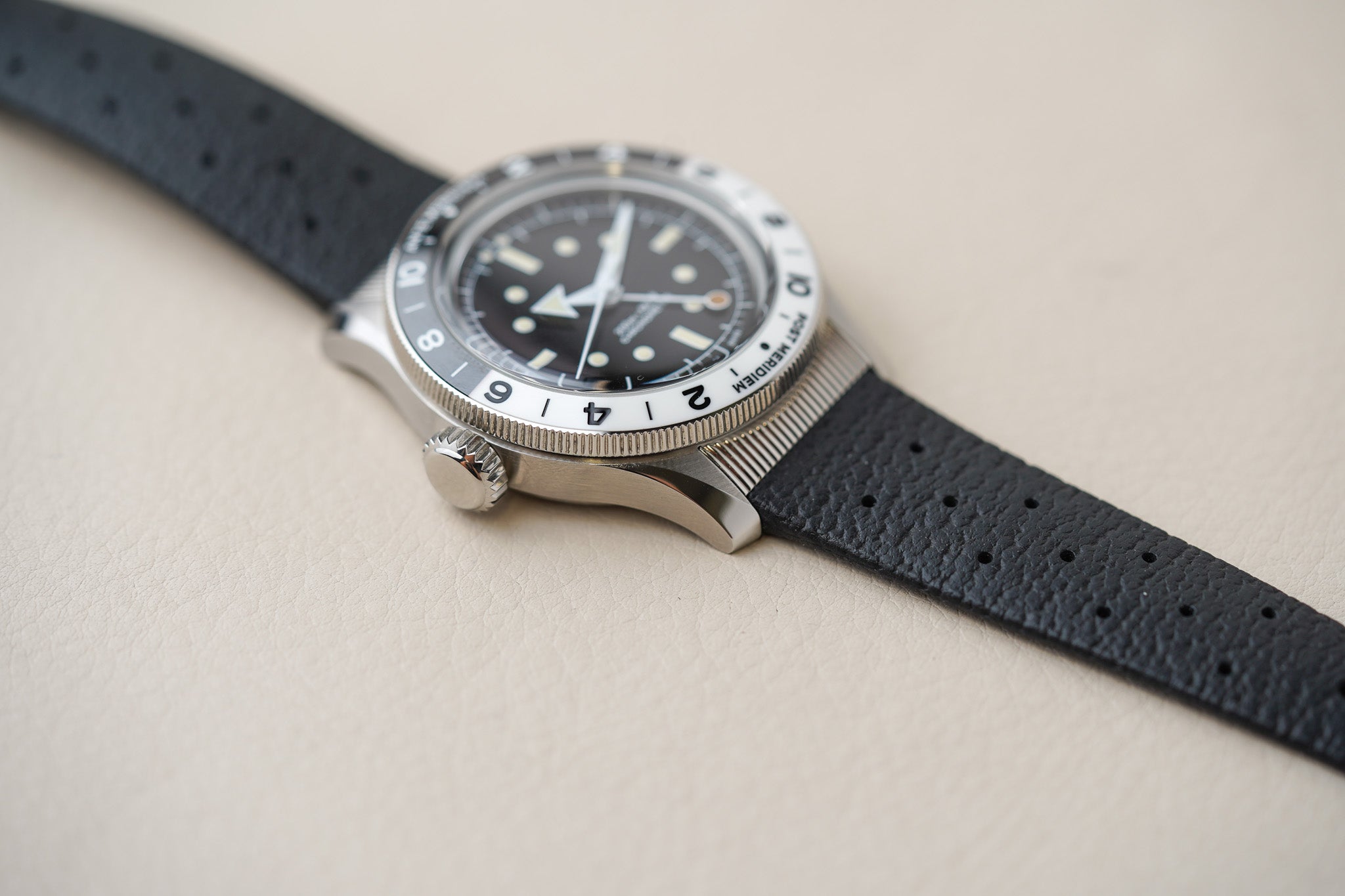 Serica GMT 8315-1 COSC