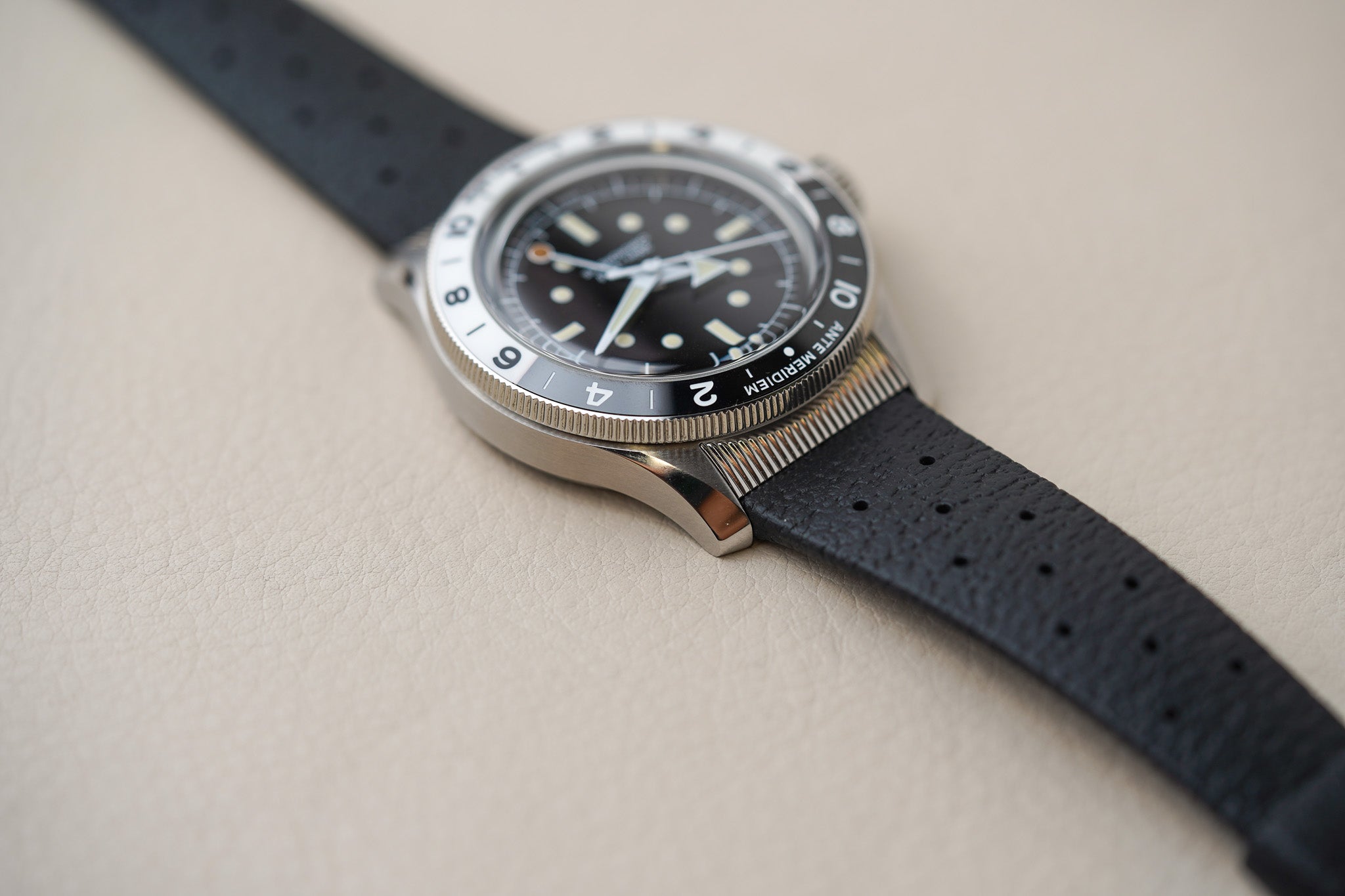 Serica GMT 8315-1 COSC