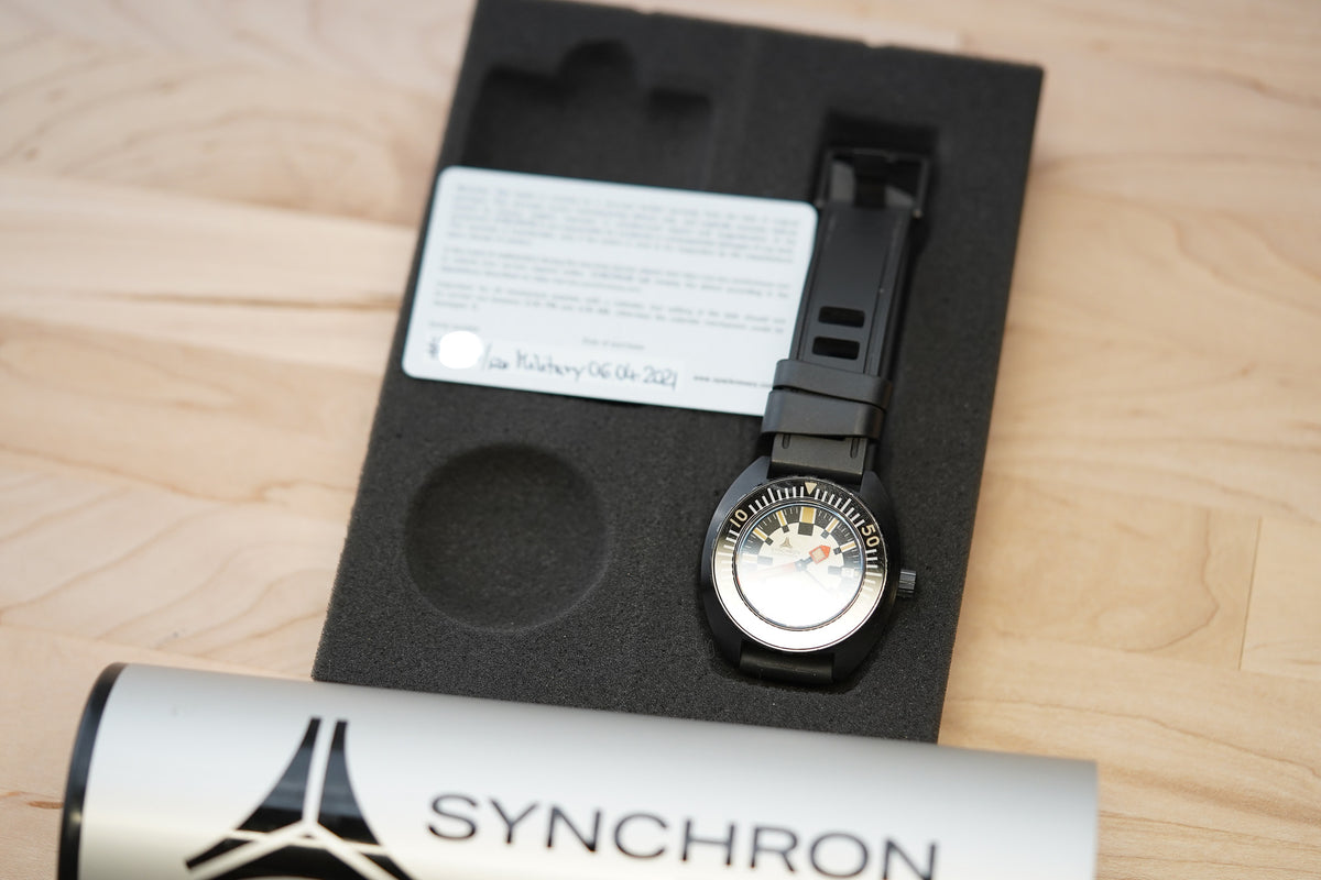 Synchron 70's Military Black Edition