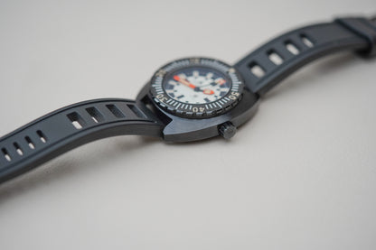 Synchron 70's Military Black Edition