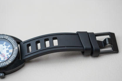 Synchron 70's Military Black Edition