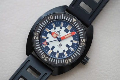 Synchron 70's Military Black Edition