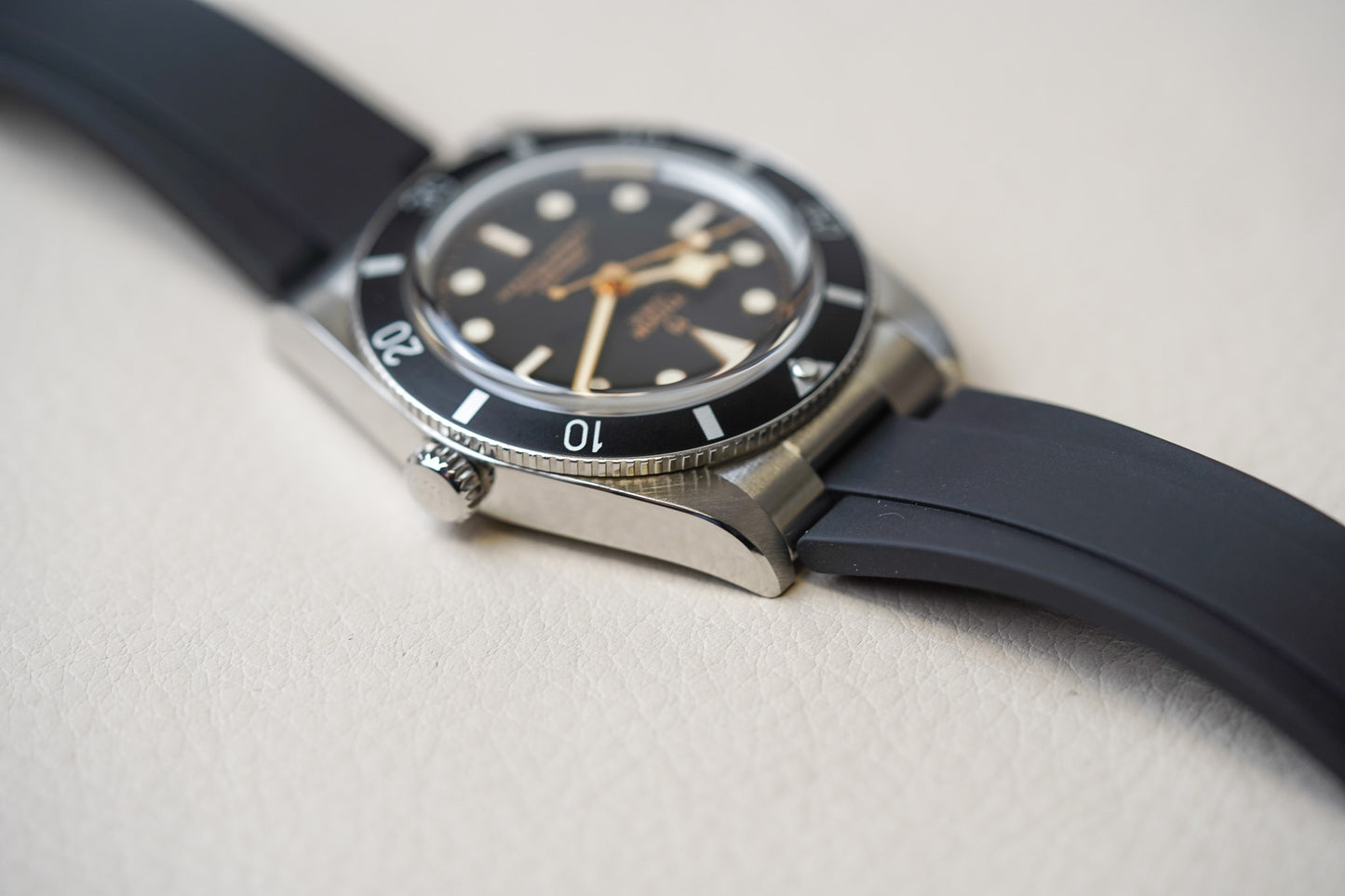 Tudor Black Bay 54 79000N Rubber